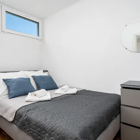 아파트 Krochmalna, Sun & Snow