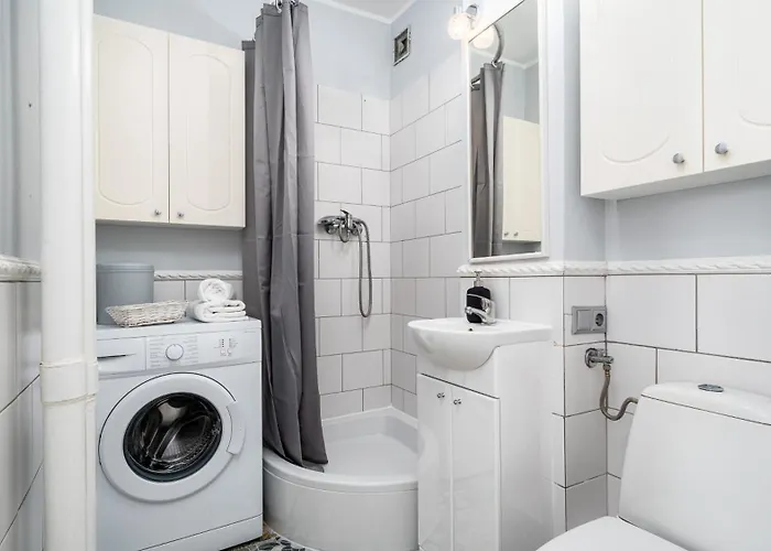 Krochmalna, Sun & Snow *